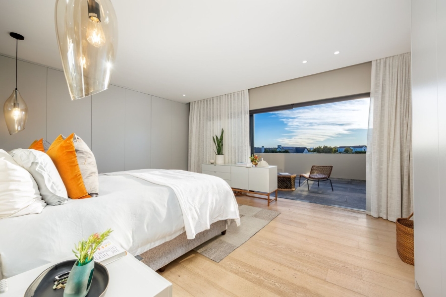 4 Bedroom Property for Sale in Pearl Valley at Val de Vie Western Cape